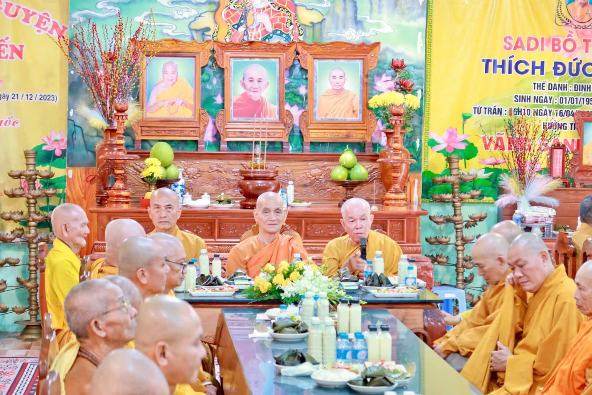 Tông Phong Liên Tông Tịnh Độ Non Bồng Thăm, Sách Tấn Và Cúng Dường Tại Trường Hạ Tổ Đình Linh Sơn